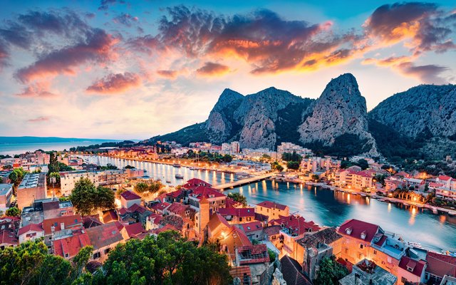 omis